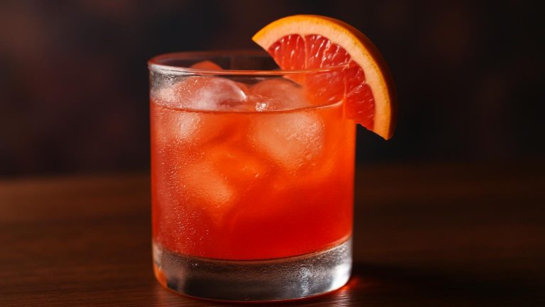 Toscanini - en frisk och elegant cocktail för lata sommarstunder