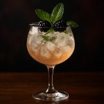 Blackberry Mint Prosecco Smash – en bubblande och fräsch cocktail för lata dagar