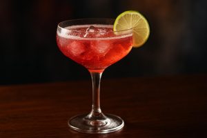 Sparkling Cosmopolitan – den perfekta drinken för fest och elegans