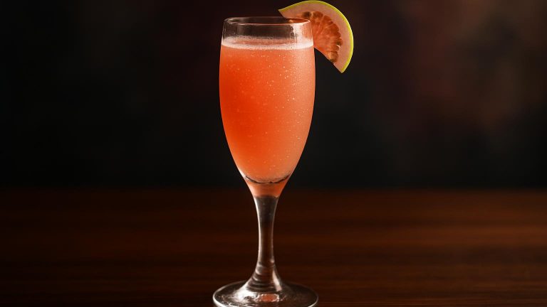 Guava Bellini – en frisk och färgstark sommarfavorit för lata dagar